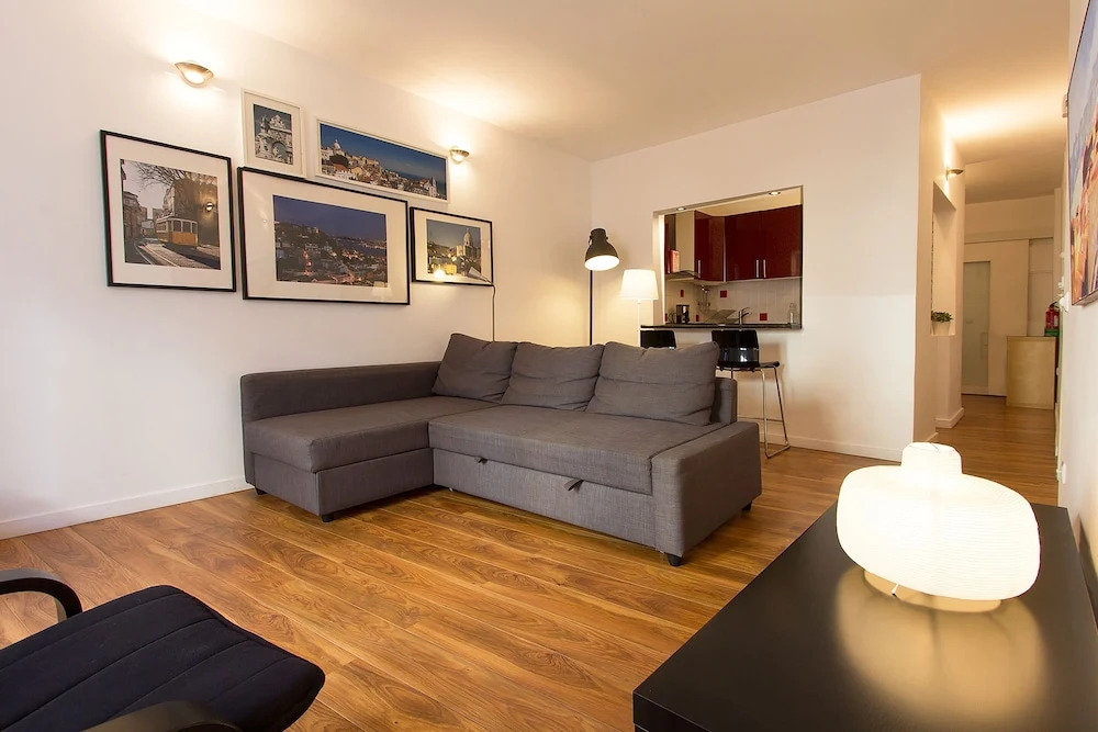 Typical Tailor Made Flat in Central Graça