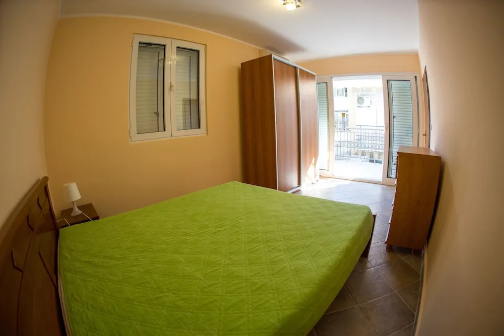 Lira Apartment
