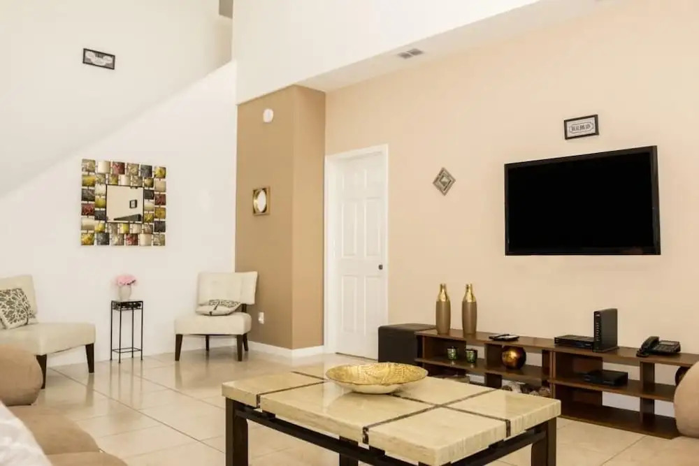 1010 Tourmaline Dr 5 Bedroom Home