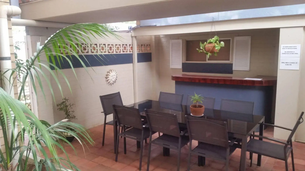 Clifford Park Motor Inn