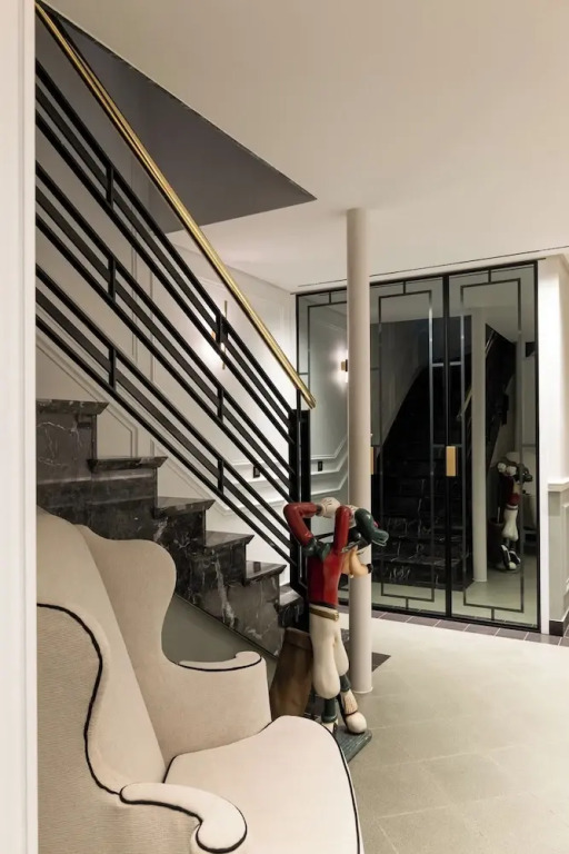 HIGHSTAY - Luxury Serviced Villa - Poincaré