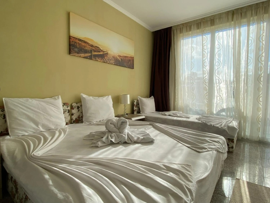 One Bedroom Apartment Admiral Plaza C 45
