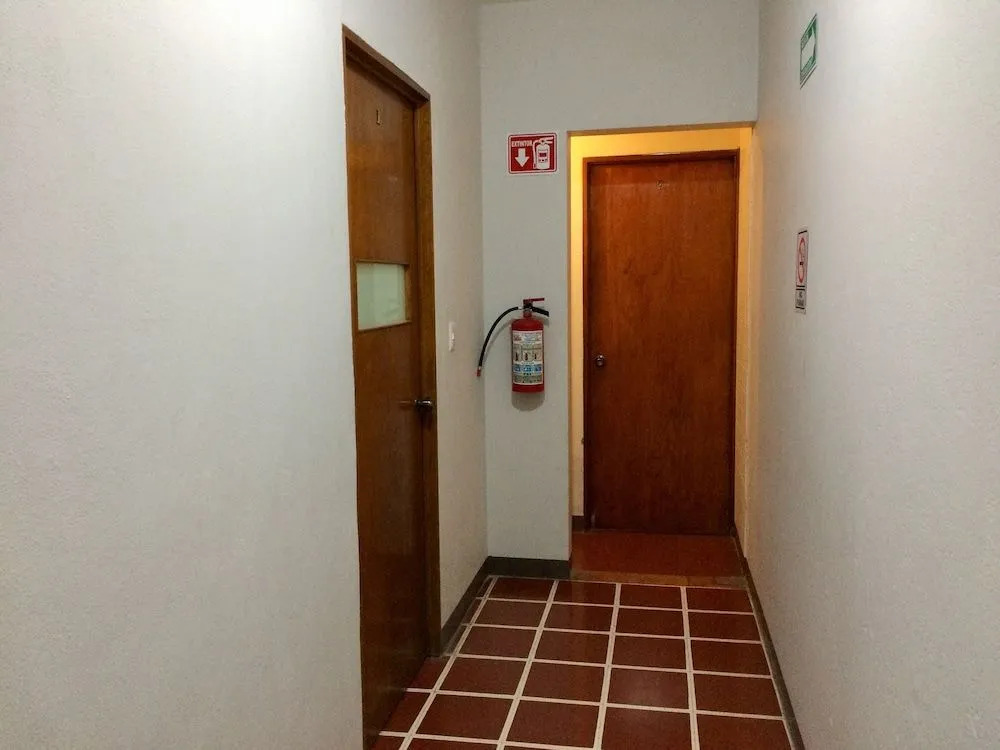 Hostal Casa Purpura