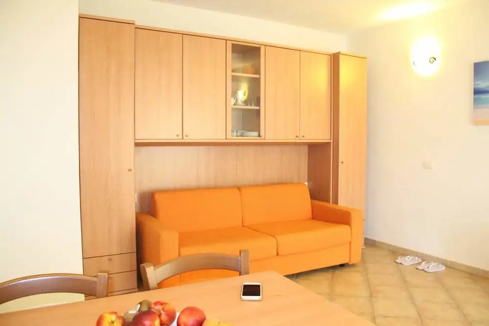 New Orange Studio 9