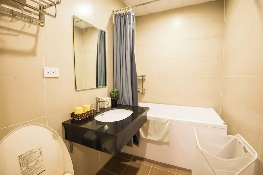 Wendy apartment 39LL