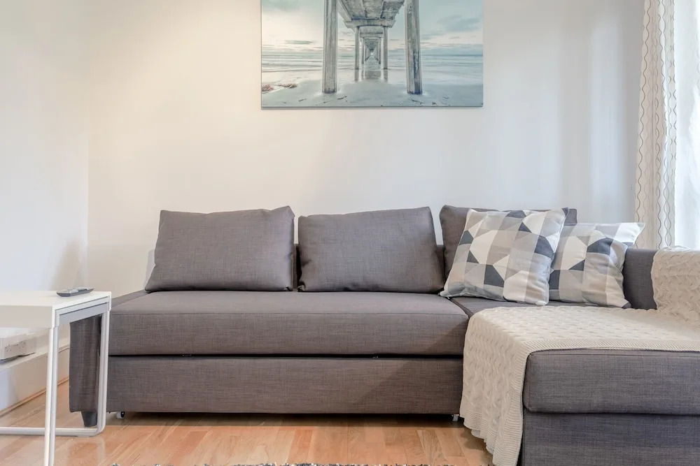 Well-located 2 Bedroom Flat Close To Angel Station