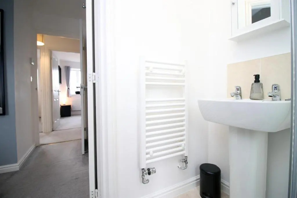 Buxton Way by Tŷ SA - 3 bedroom house