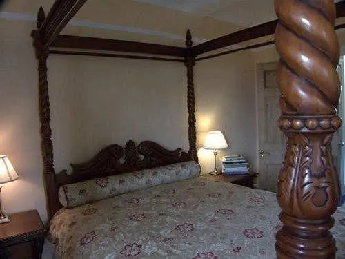 Walnut Tree House