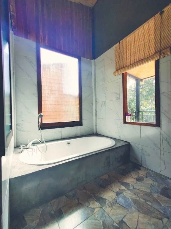 Kohmook Nurse House