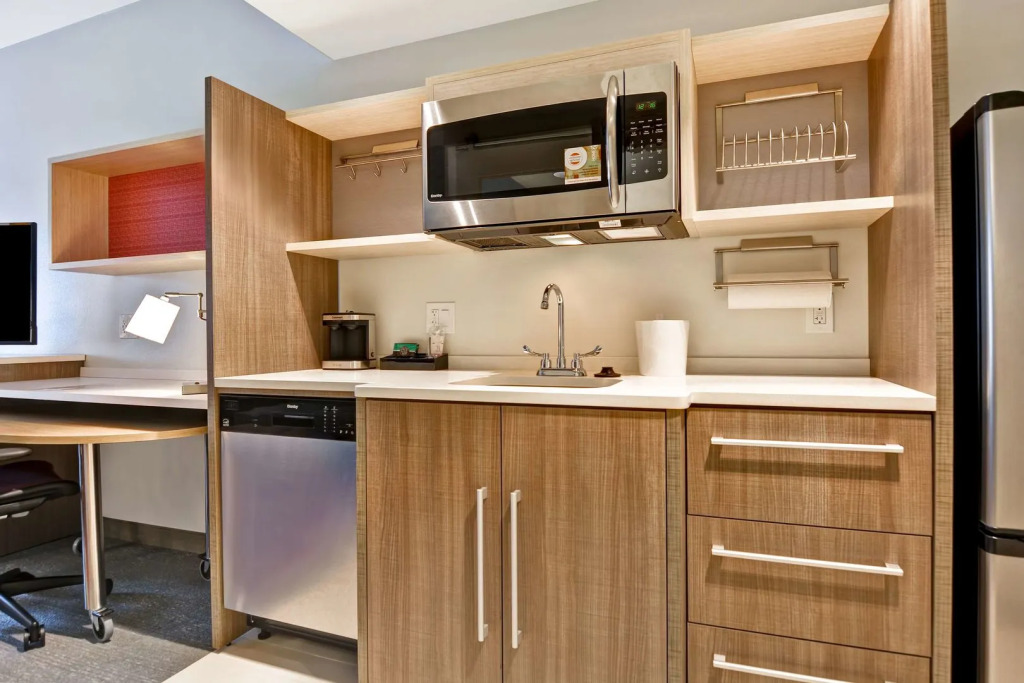 Home2 Suites By Hilton Naples I-75 Pine Ridge Road