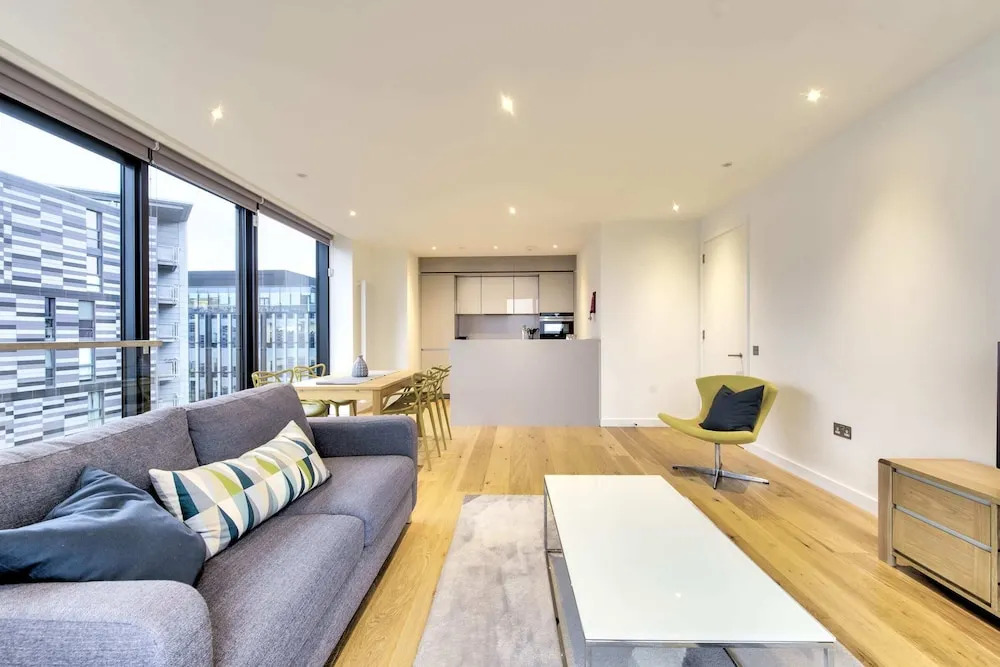 Guestready - Stylish Top Floor Apartment in the City Centre
