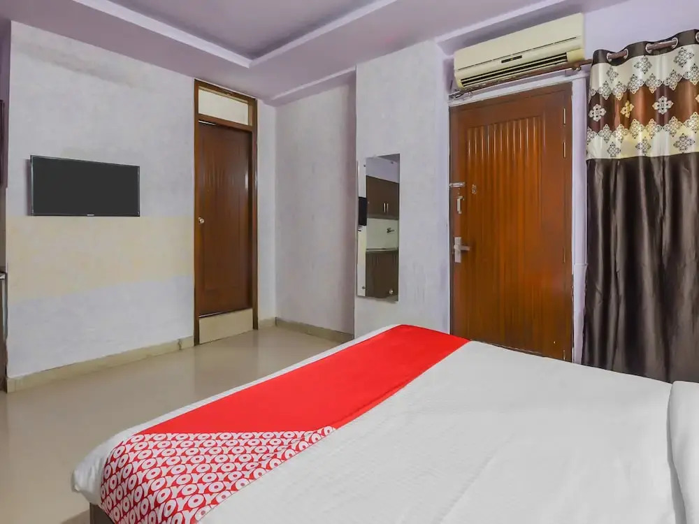 OYO 18771 Vishnu Home Stay