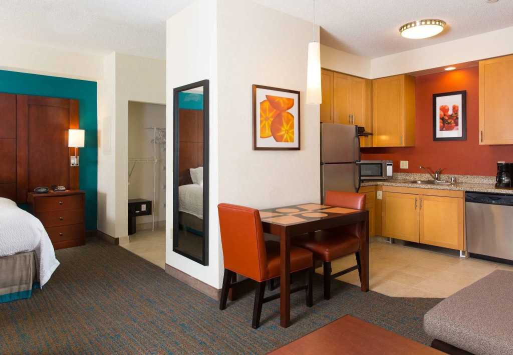 Residence Inn Kansas City Airport