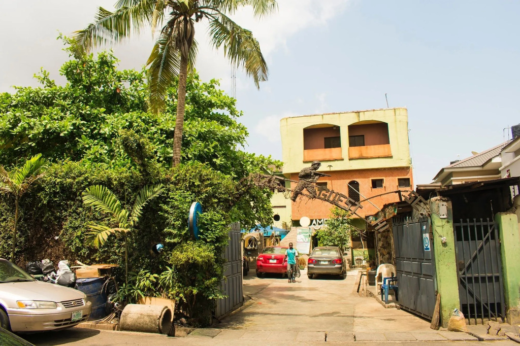 Amenze Guest House