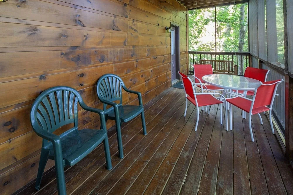 ER100 - Making Memories Great location - Close to town! cabin