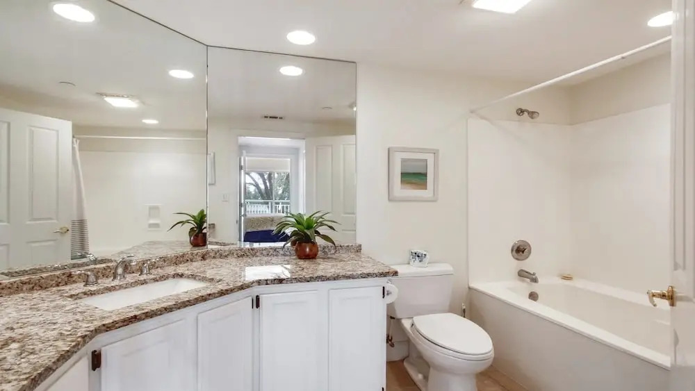 201 Windsor Place 2 Bedroom Villa