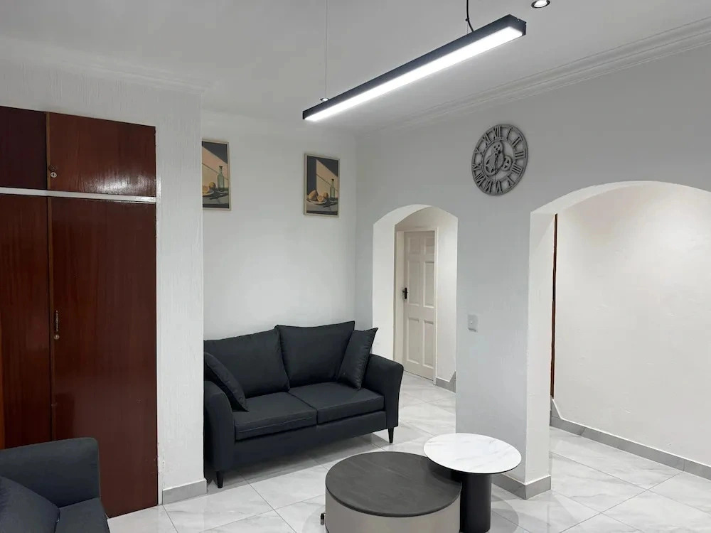 Boutique Hotel-Style Room In Ferndale-H8