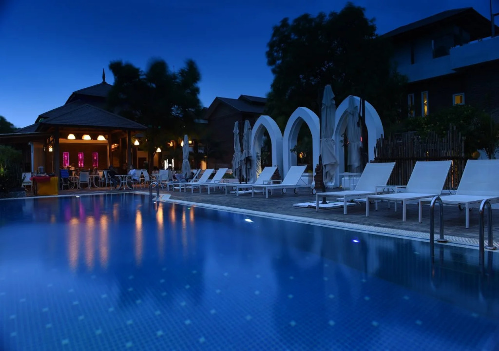 Zfreeti Hotel