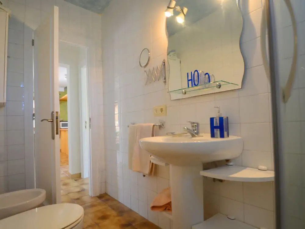 Villa Can Pau, pool and garden close to the beach