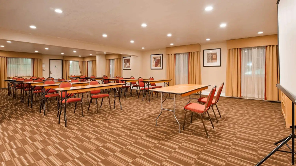 Best Western Plus Ontario Airport & Convention Center