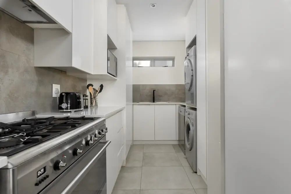 Modern 2bed Apt in Green Point Cape Town Nobelium