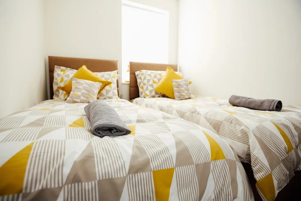 Cloud 89 Service Apartments