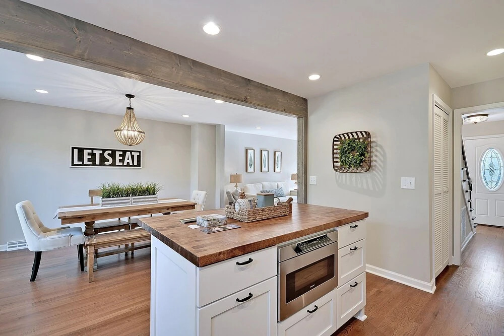 High-End Townhouse, Near Beach, Dining, Downtown townhouse