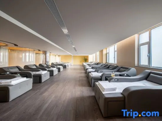 The REHOT SSAW Boutique Hotel
