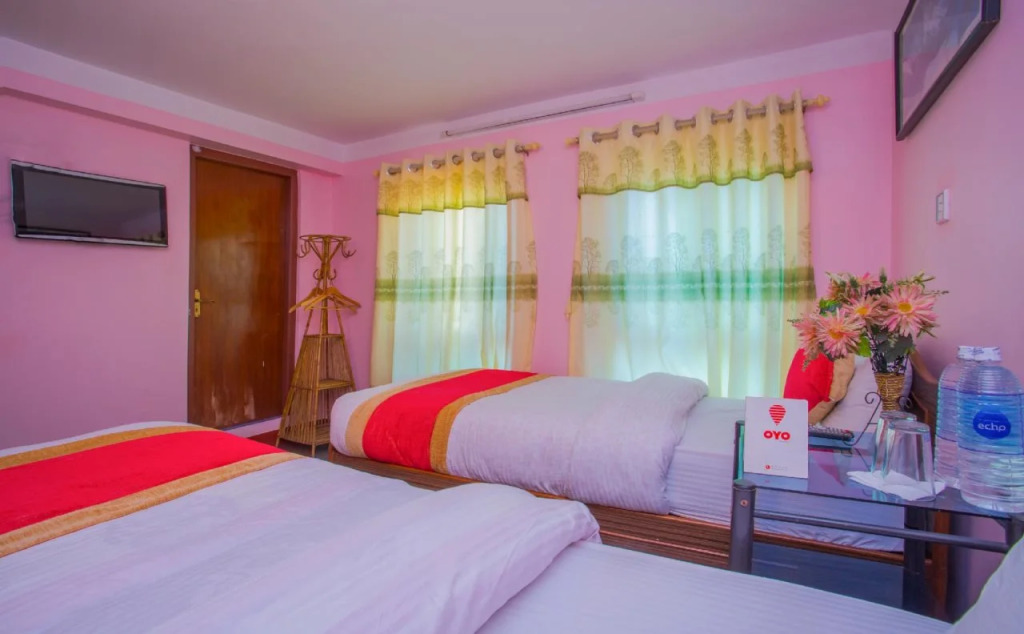 OYO 241 Nytapola View Guest House