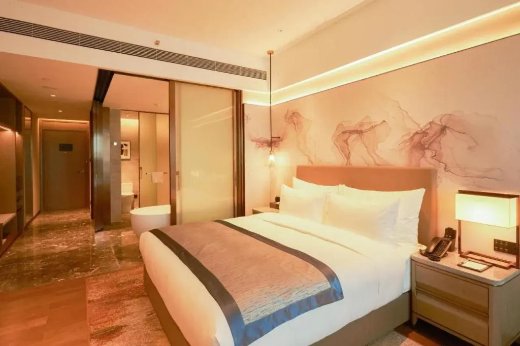 Guangzhou Pazhou LN DongFang Hotel