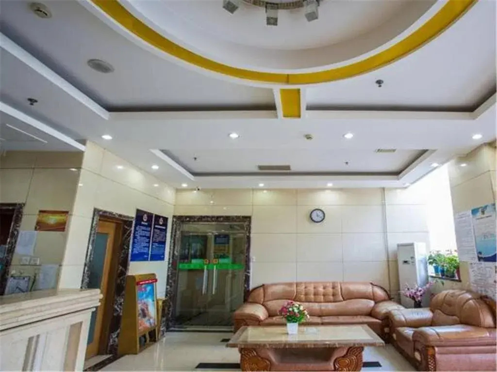 Shenggao Hotel Caoqiao Subway Station