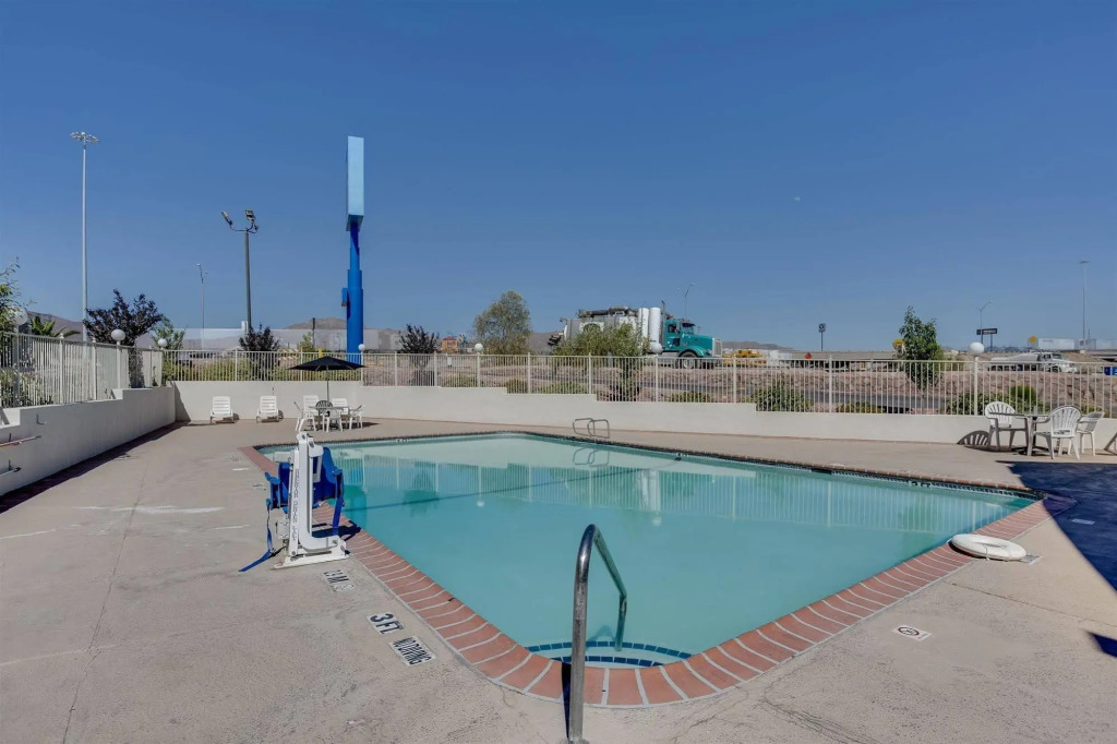 Motel 6-El Paso, TX - West