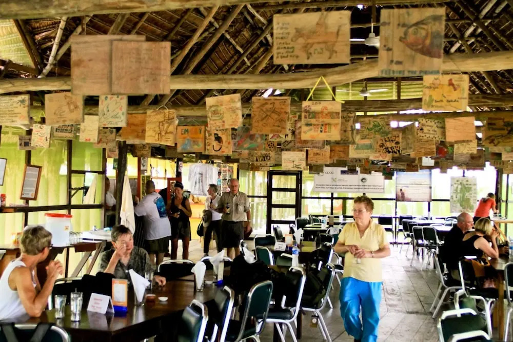 ExplorNapo Lodge