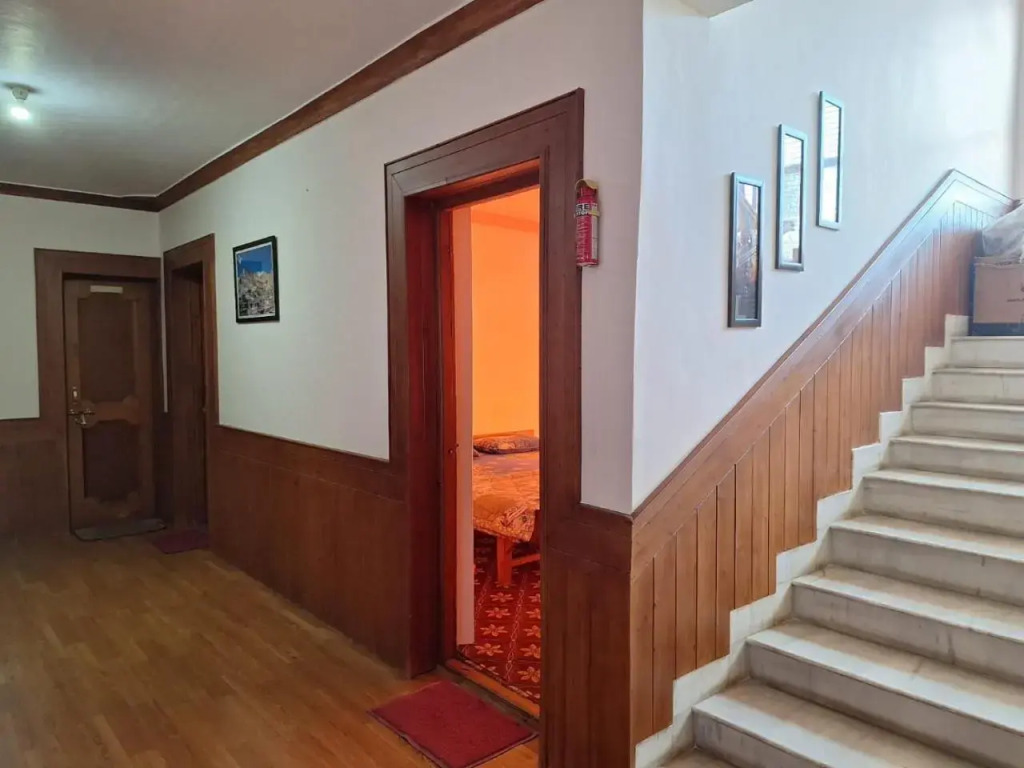 Shanti Guest House