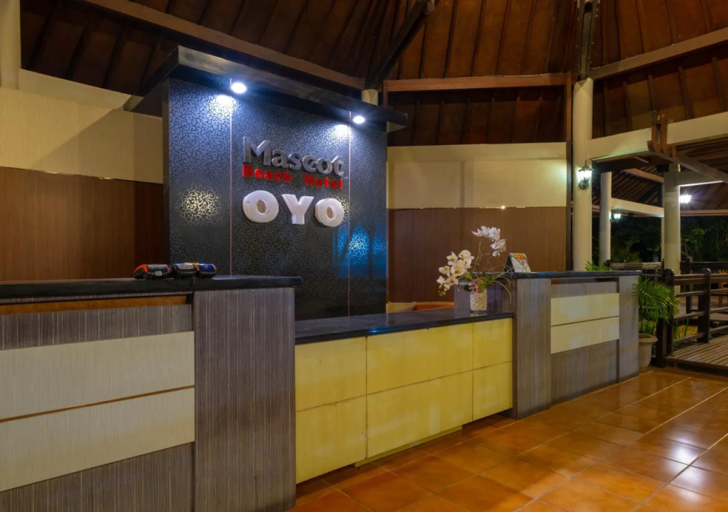 Mascot Beach Hotel