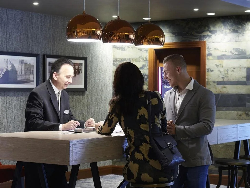 Holland House Hotel Cardiff By Sunday