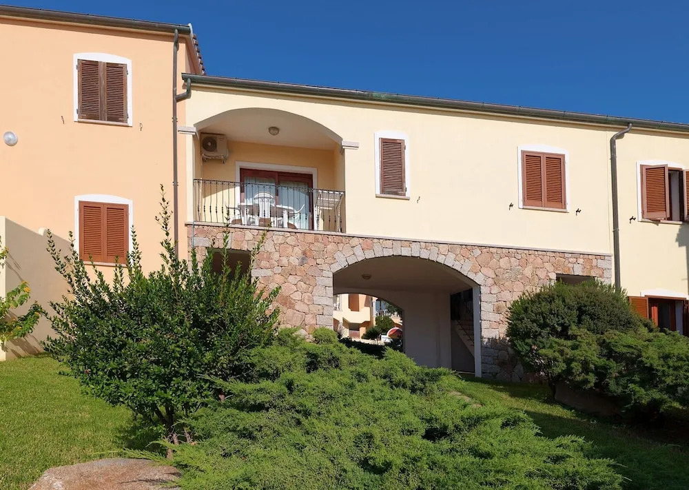 Fantastic Residenza Badus 1 Bedroomapart Sleeps 4 Plus Possible Child bed No0815