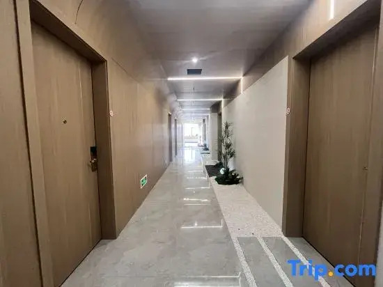Xingbang Holiday Hotel