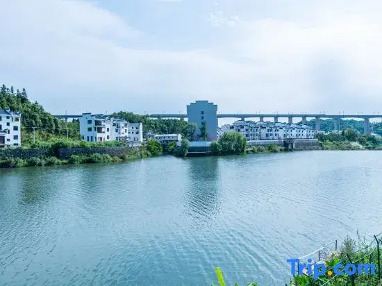 Floral Hotel Leisurely Life Wuyuan