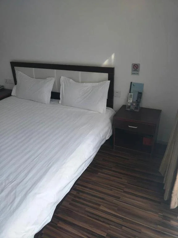 Dongchuan Hotel