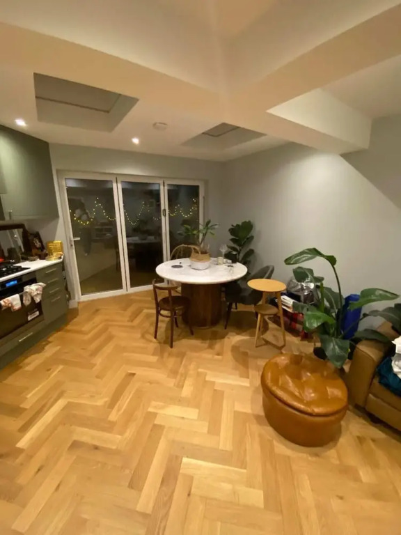 Gorgeous 2BD Flat - 5 Mins to Clapham Junction!
