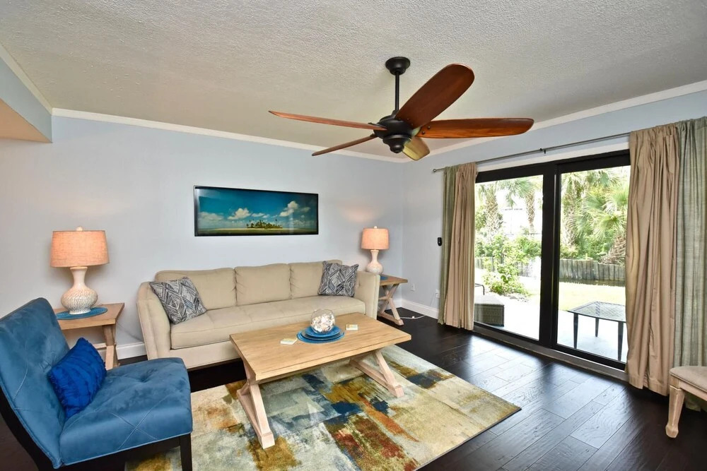 SEA Winds Unit 01 Beach Retreat