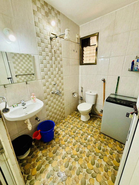 Stay by the Benaulim Beach Goa 2bhk Flat with Lift