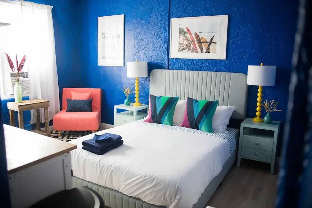 Amazing Studio in Beverly Boulevard! Sleeps 3!