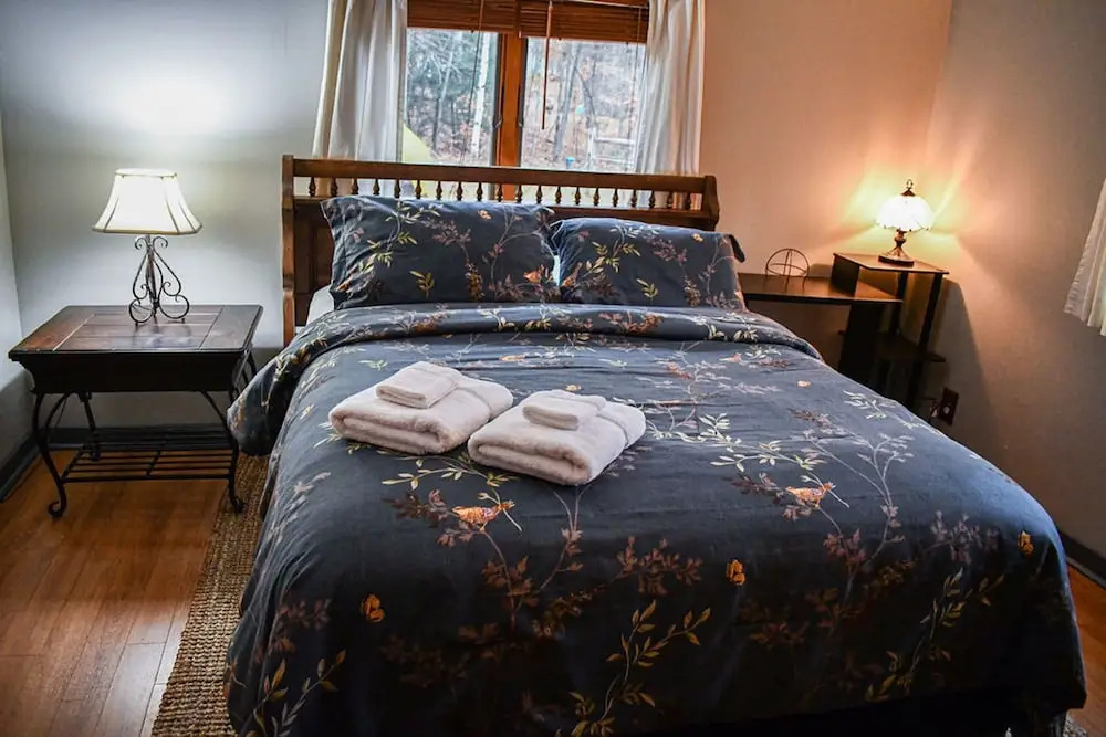 Brook Road Inn