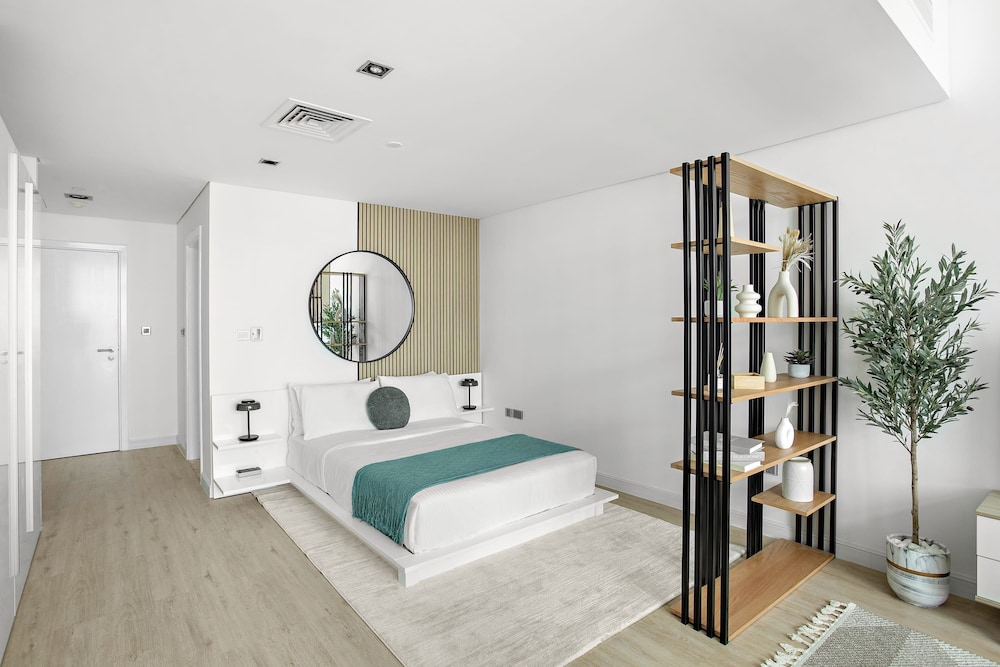 Silkhaus New Studio Liberty House Metro Difc