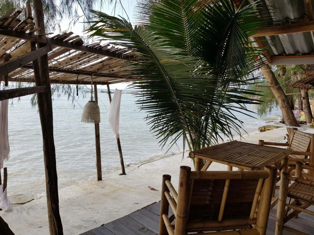 Haad Chao Phao Resort