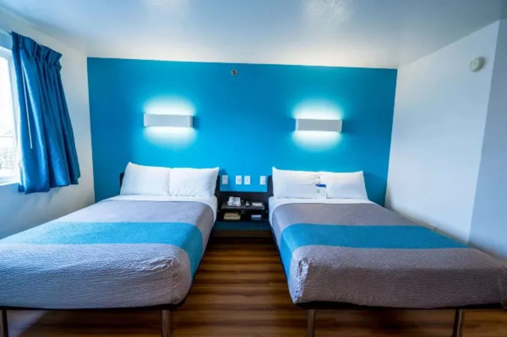 Motel 6 Shartlesville, PA