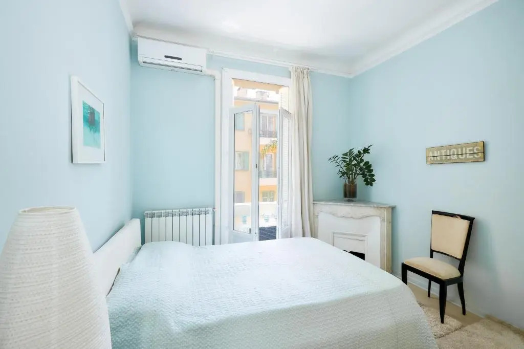 2 Bedroom Apartment 5 min walk from Monte Carlo Casino