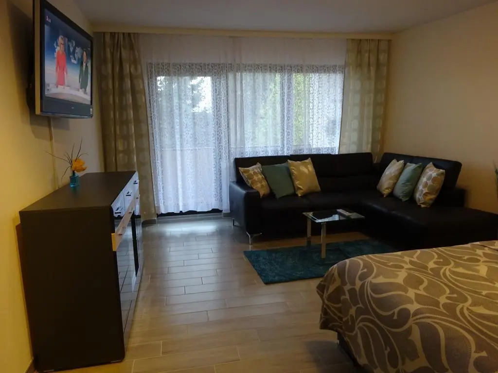Cologne Leisure & Business